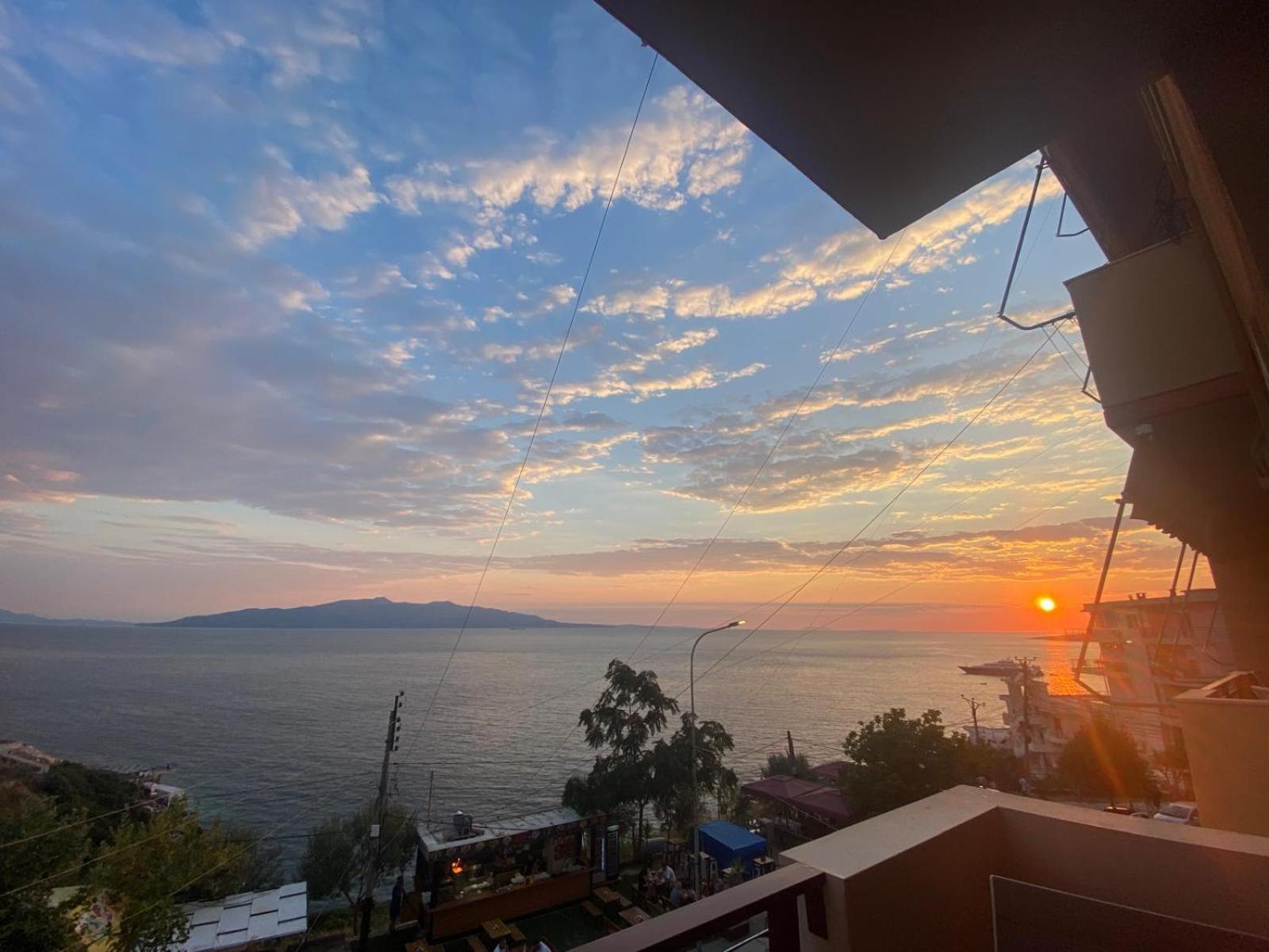 Del Mar Sea View Apartment Sarande Luaran gambar