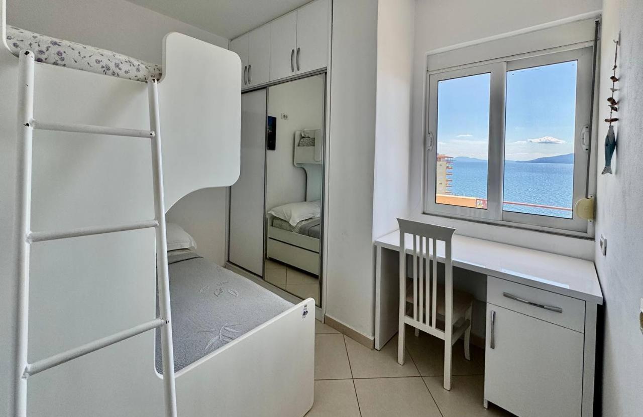 Del Mar Sea View Apartment Sarande Luaran gambar
