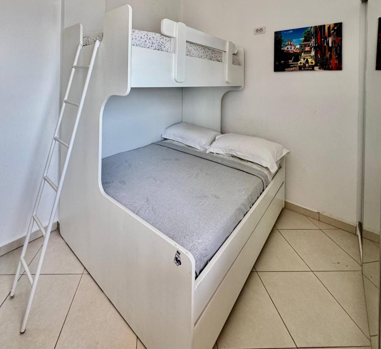 Del Mar Sea View Apartment Sarande Luaran gambar