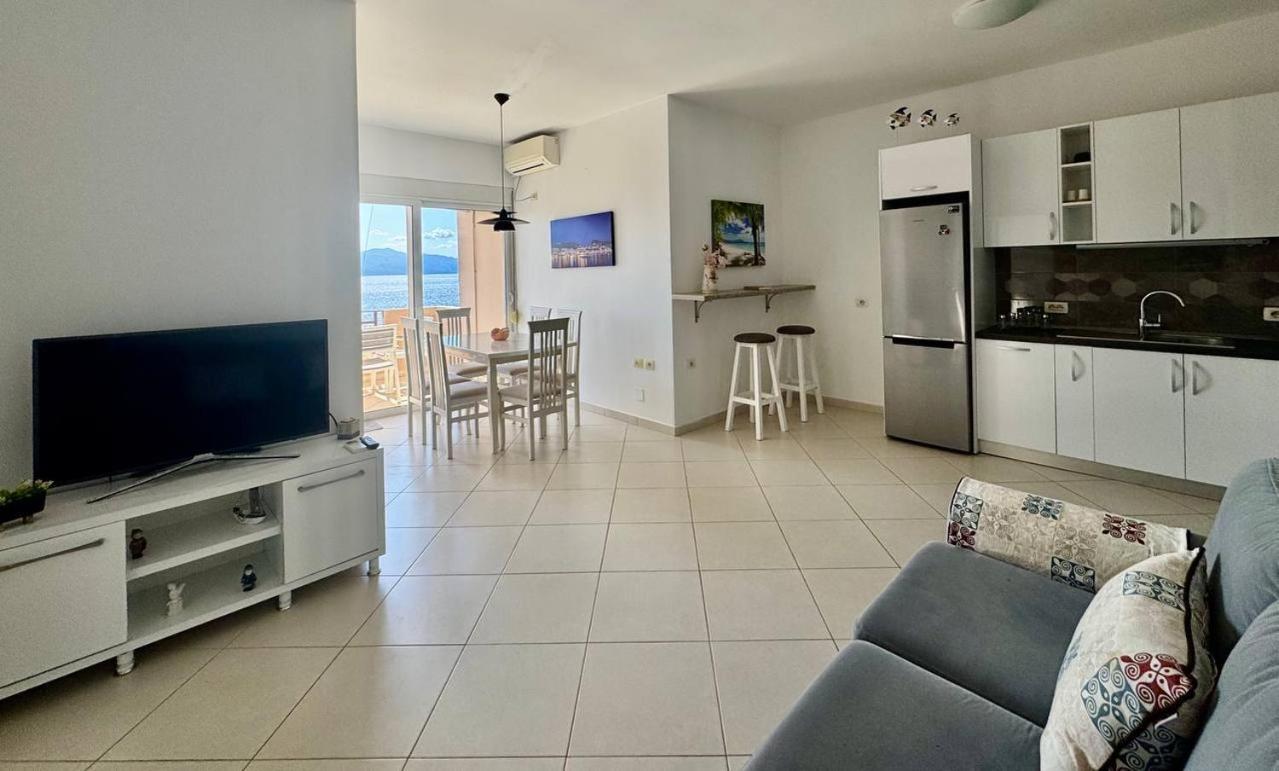 Del Mar Sea View Apartment Sarande Luaran gambar