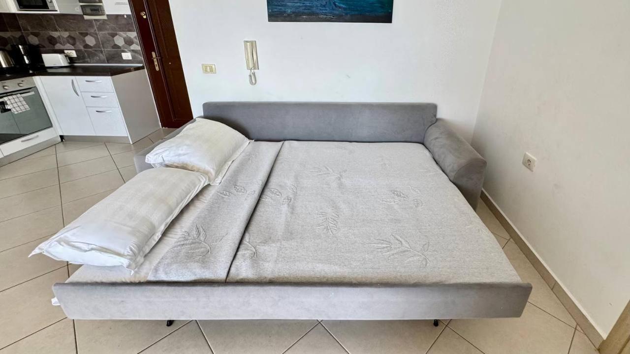 Del Mar Sea View Apartment Sarande Luaran gambar