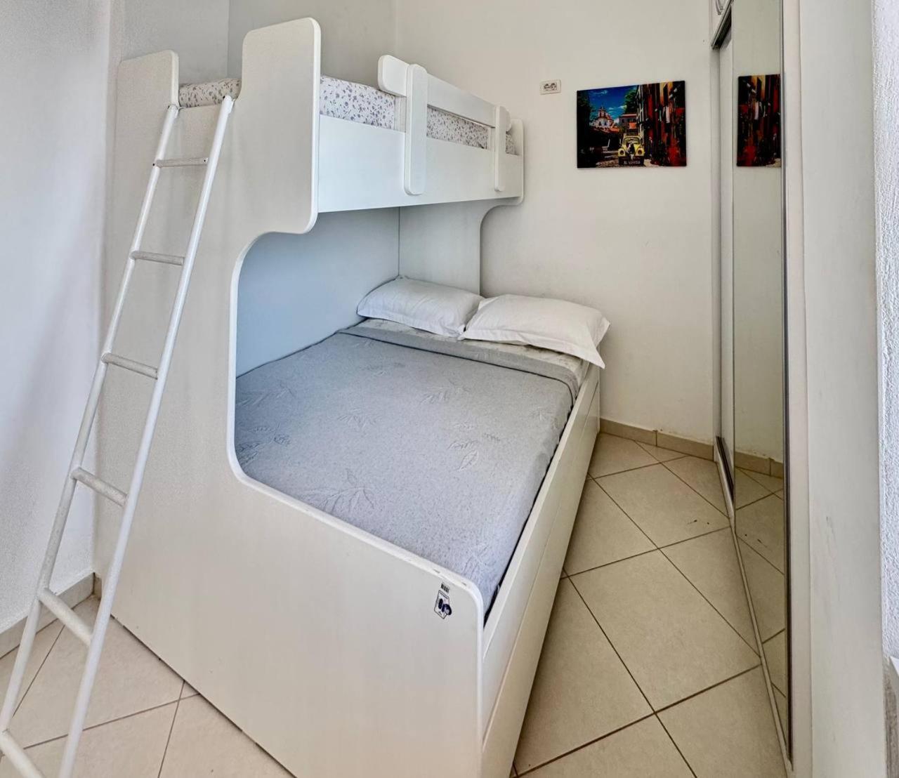 Del Mar Sea View Apartment Sarande Luaran gambar